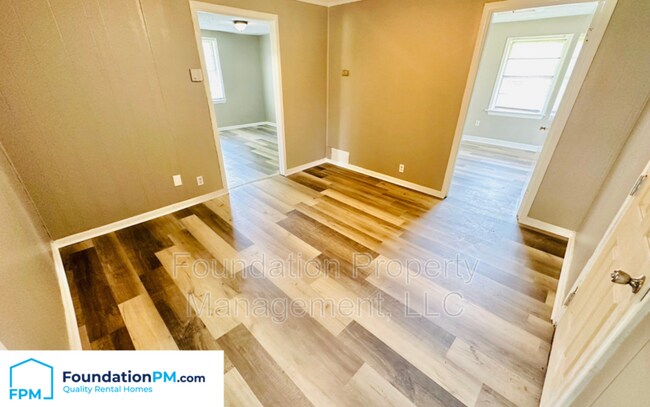 Foto del edificio - 4718 Dodd Rd