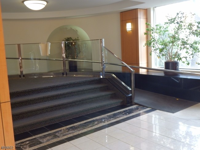 Foto del edificio - 377 S Harrison St