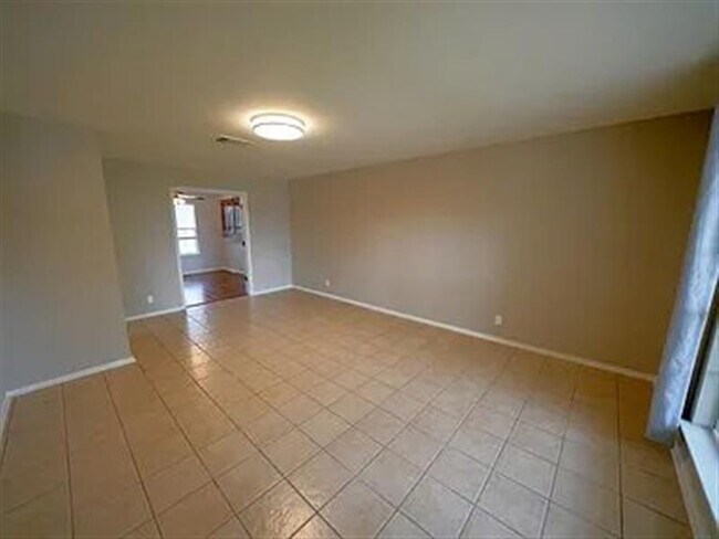 Building Photo - Schertz sweet home