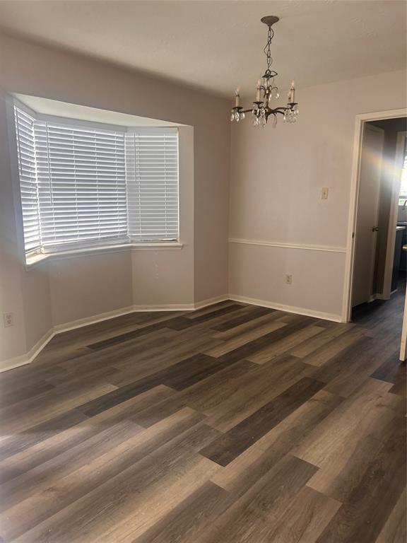 Building Photo - 511 Belwin Dr