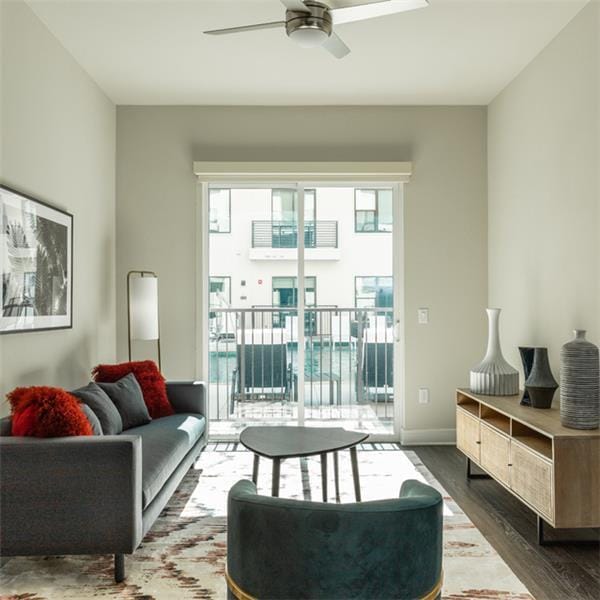 Foto del edificio - 1300 W 5th St