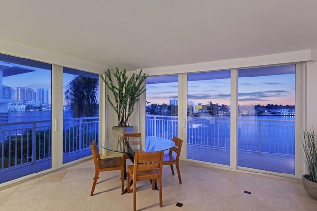 Photo - 511 Bayshore Dr Apartment
