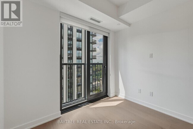 Building Photo - 89 Montclair Ave