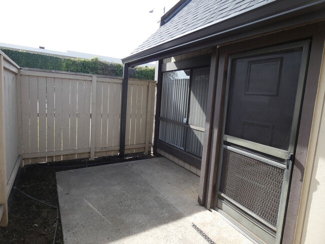 Foto del edificio - Townhouse in South Santa Maria with 1 car ...