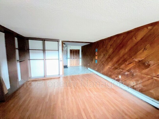 Foto del edificio - 525 Crown St