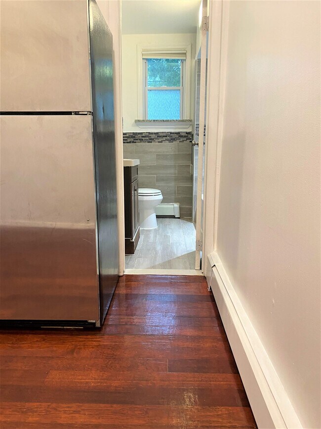 382 Palisade Ave Unit 1, Jersey City, NJ 07307 Condo for Rent in