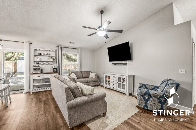 Foto del edificio - 53 Brindlewood Dr