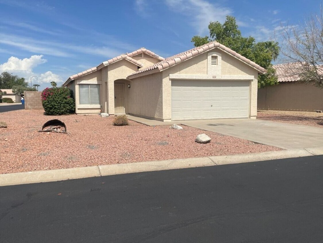 Foto principal - 15752 W Lundberg St