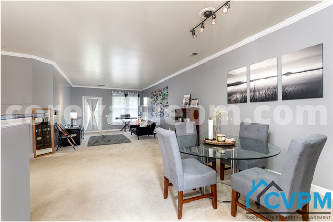 Foto del edificio - 8638 Willow Leaf Ln