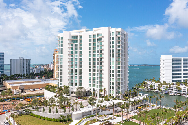 Foto del edificio - The Ritz-Carlton Residences