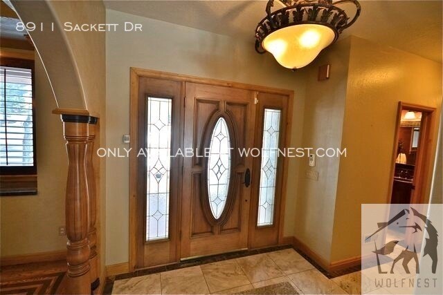 Building Photo - Immaculate 6 Bedroom Jeremy Ranch Home