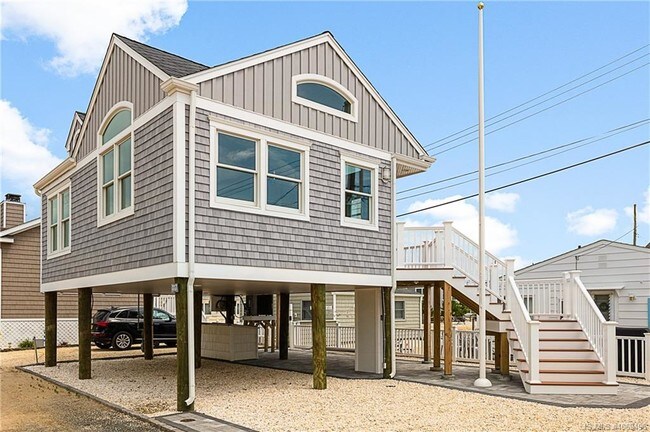 Building Photo - 117 W Plover Way