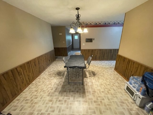 Foto del edificio - 747 Wild West Ln SW