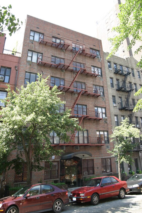 Foto del edificio - 290-294 W 12th St