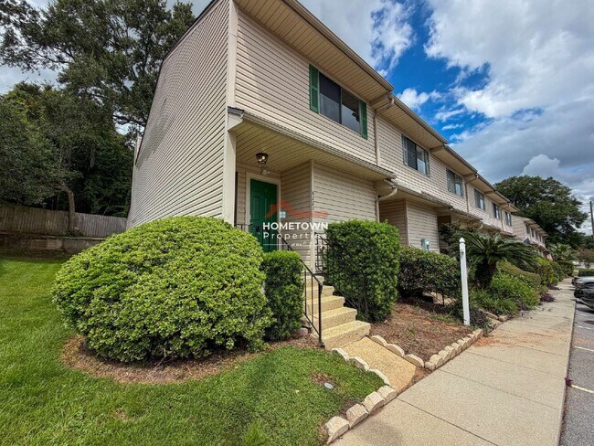 Foto del edificio - 4221 Brookside Dr