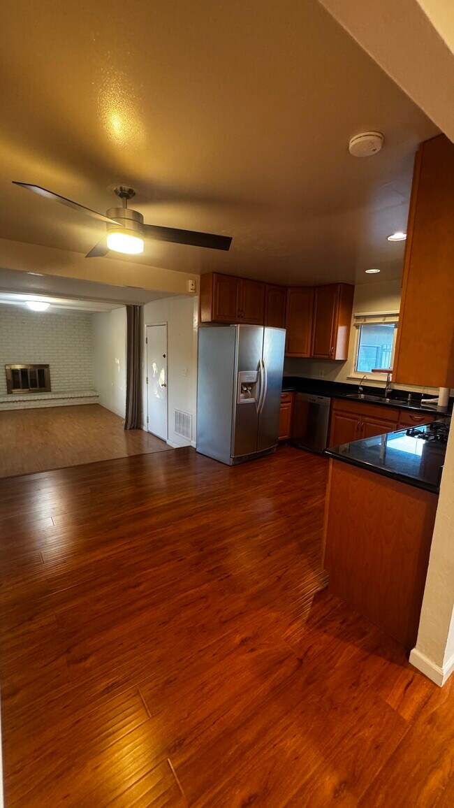 Foto del edificio - 41685 Gifford St