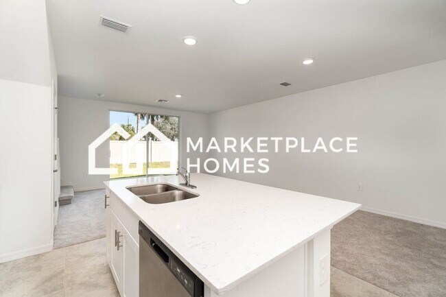 Building Photo - 9333 Cadence Ct