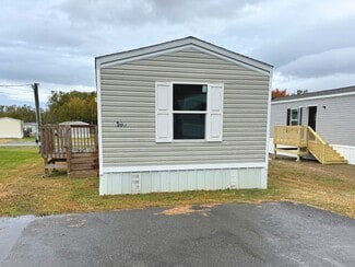 Building Photo - 565 Travis Wy