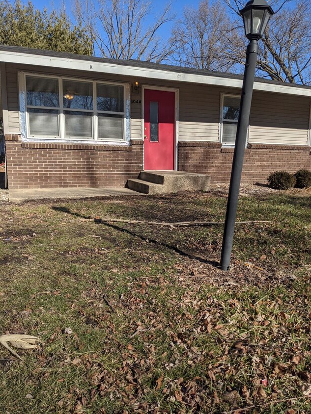 Primary Photo - 304 Proctor Ln