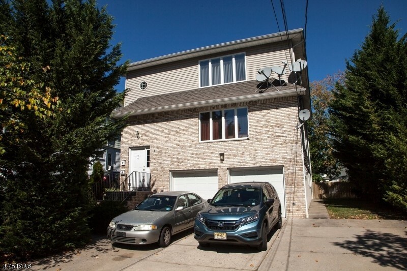 Primary Photo - 24 Princeton St