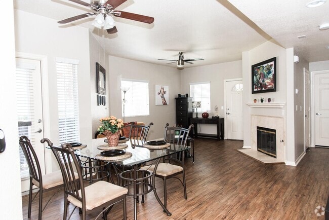 Dining room - 5250 S Rainbow