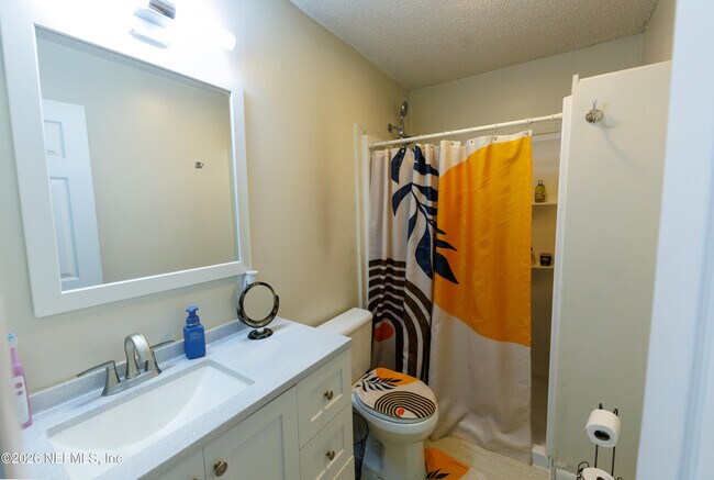 Building Photo - 8037 Parental Cir