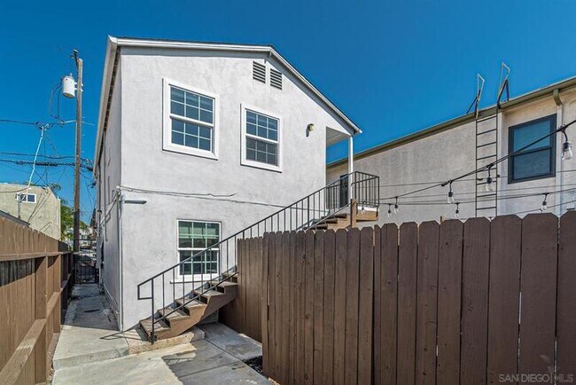 Foto del edificio - 4263 33rd St