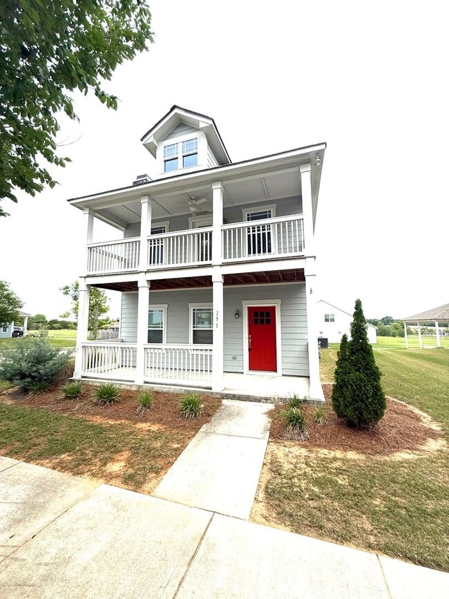 Building Photo - ** 4 Bed 3 Bath located in The Orchards, Pike road ** Call 334-366-9198 to schedule a self showing