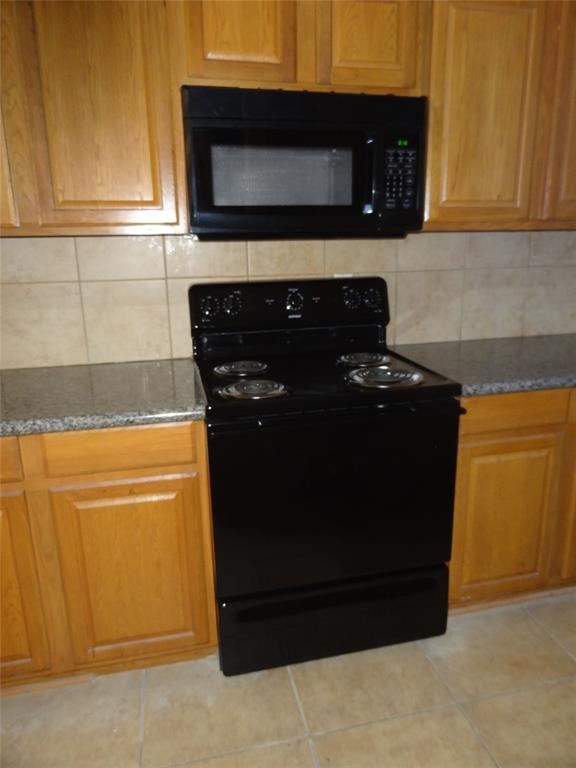 Building Photo - 1554 Stone Village Dr
