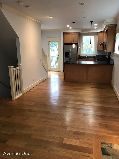 2 br, 2 bath House - 14 W Etruria St #A - 4