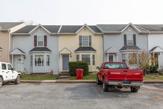 Building Photo - 160 Stadium Cir