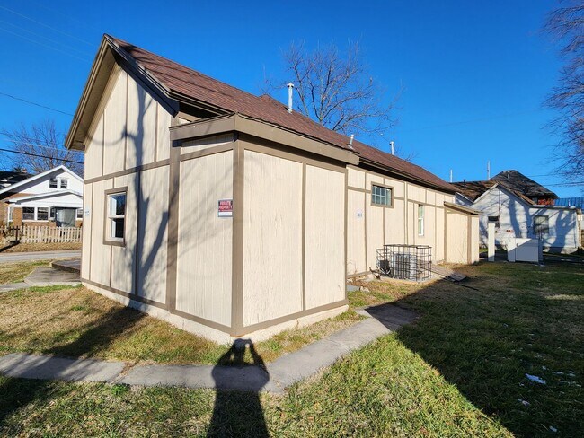 Foto del edificio - Spacious 3-Bedroom, 2-Bathroom Home AVAILABLE NOW!!