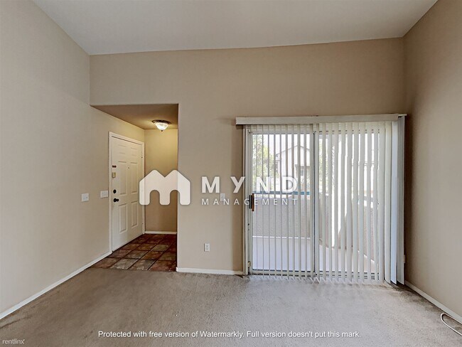 Foto del edificio - 2001 Turquoise Ridge St