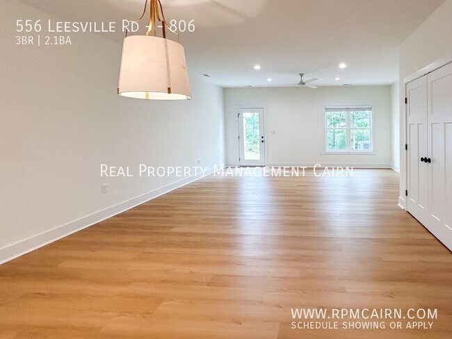 Foto del edificio - 556 Leesville Rd