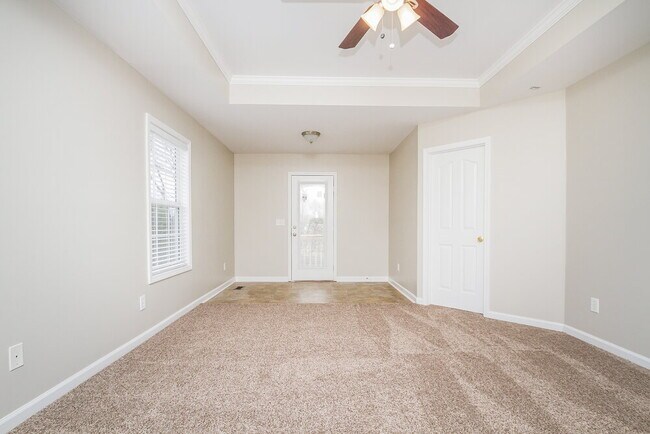 Foto del edificio - 3615 Stevens Bend Dr