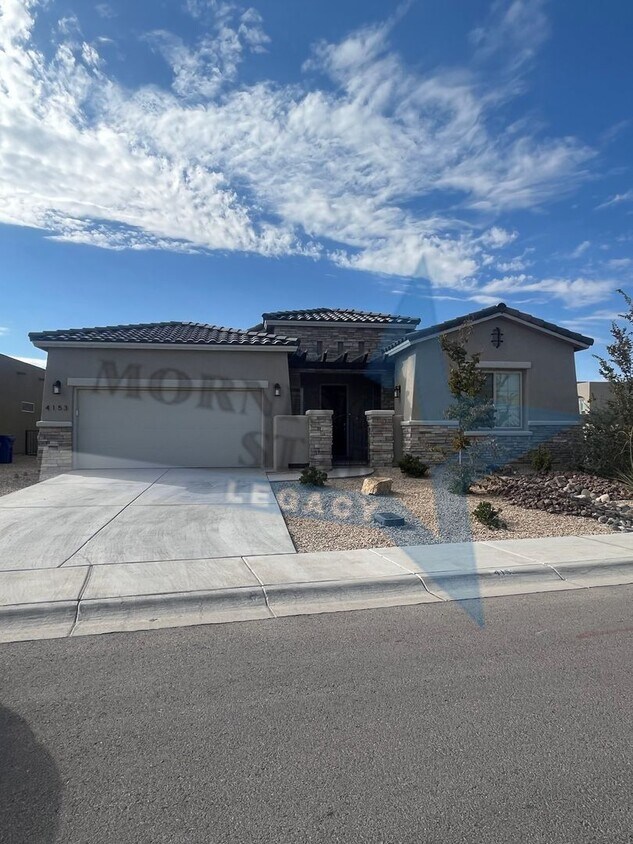 Primary Photo - Stunning 4-Bed, 3-Bath Home in Sonoma Ranch!