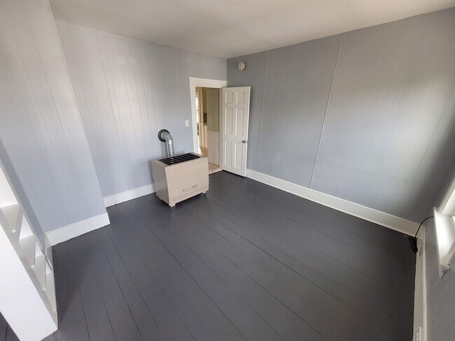 Building Photo - 408 Rimmon St