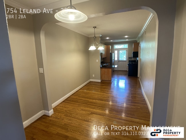 Building Photo - 2 Bedroom Condo