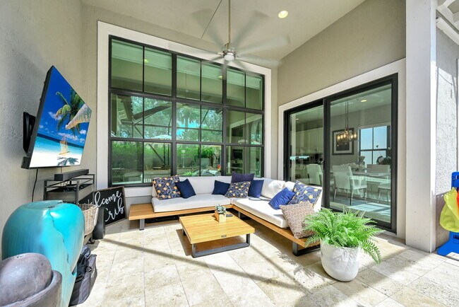 Foto del edificio - 8855 Watercrest Cir W