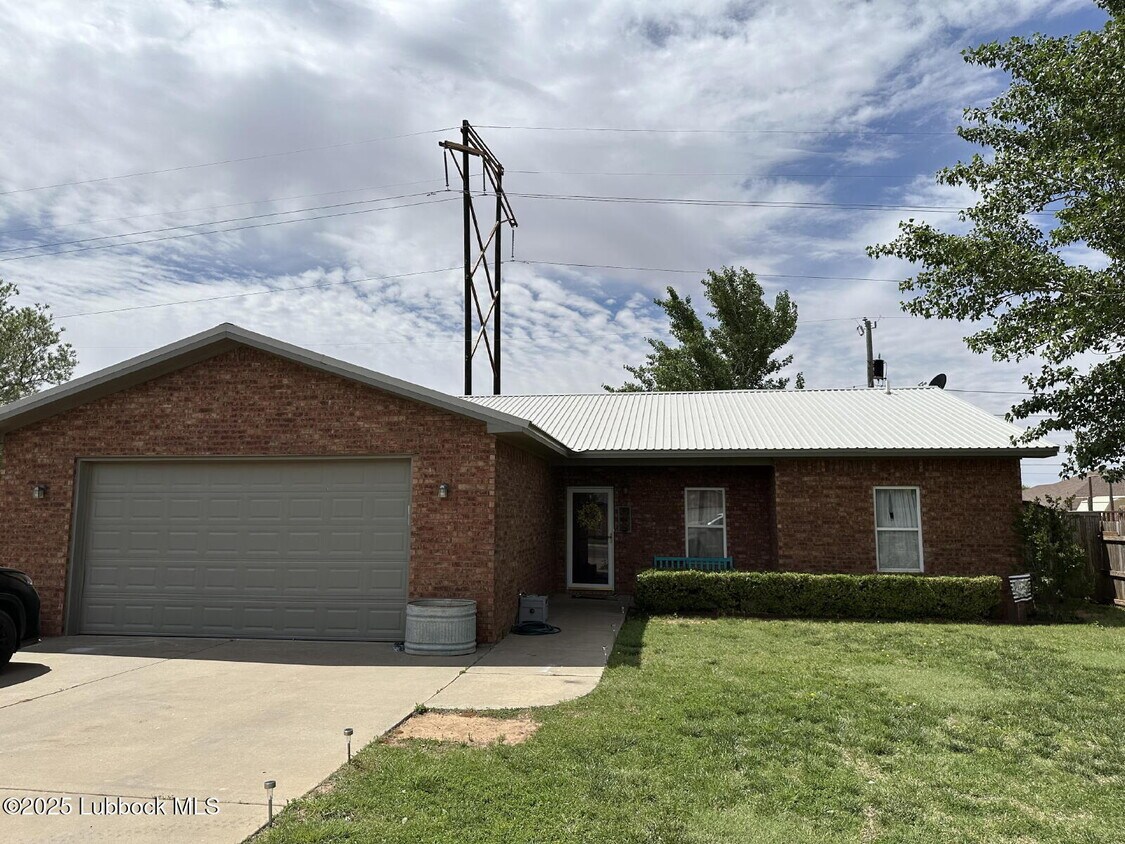 Primary Photo - 907 11th St