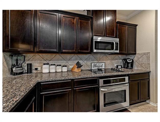 Building Photo - 317 Whitman Dr