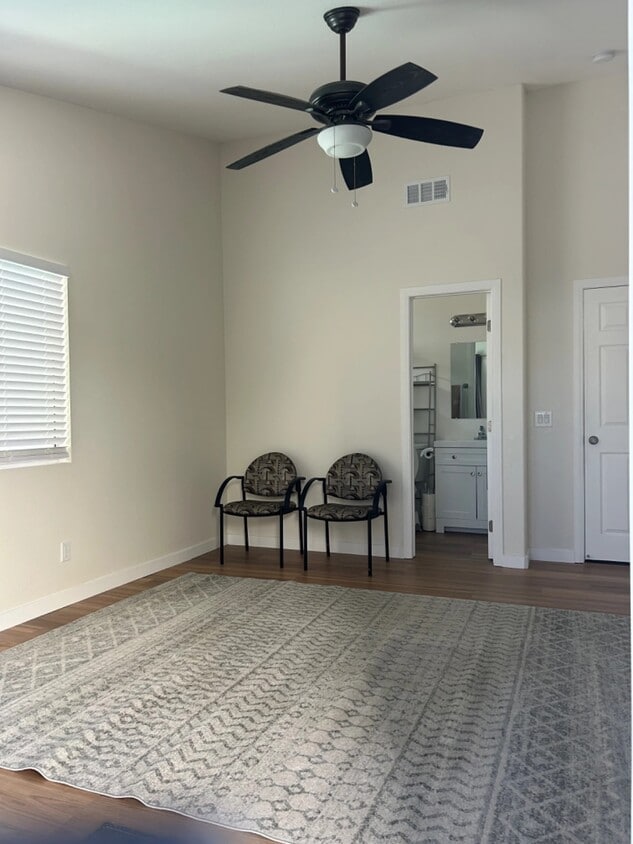 Foto del edificio - 955 Norella St