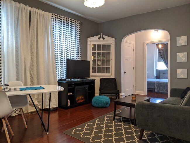 Foto del edificio - 2924 W Lyndale St