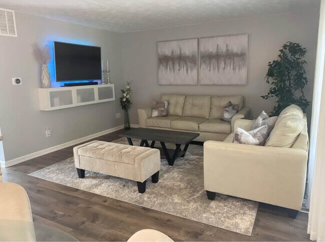 Foto del edificio - 6271 Architrave St SE