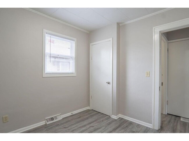 Foto del edificio - 1132 Farrington St