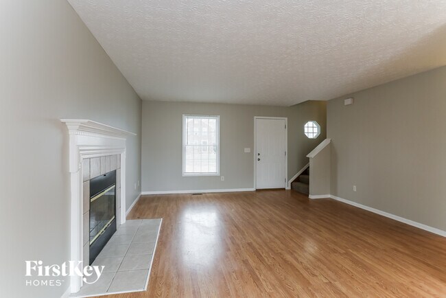 Building Photo - 5842 Rothrock Ct