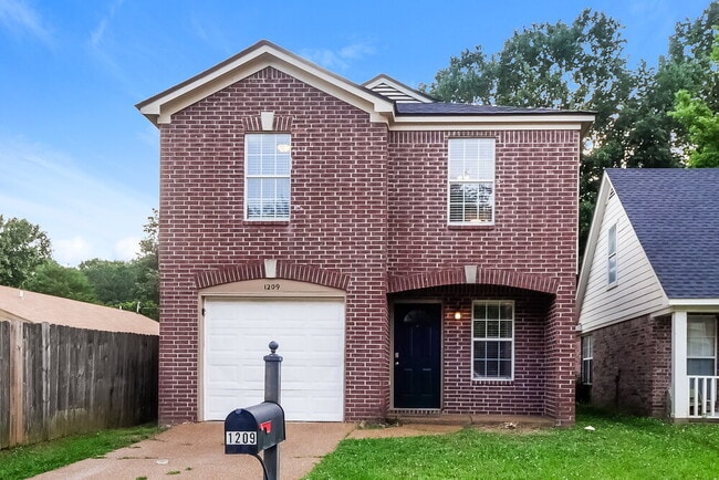 Building Photo - 1209 Calebs Ridge Dr