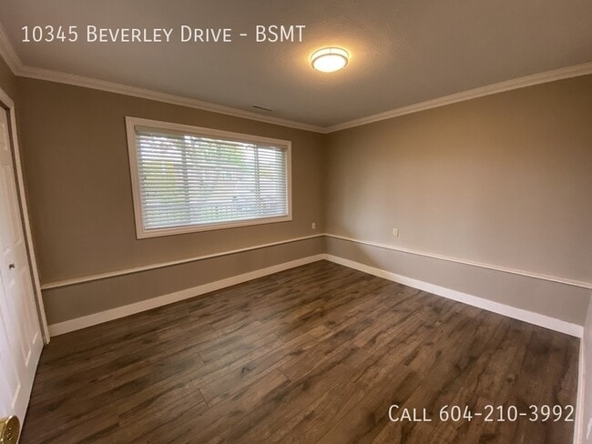Building Photo - Beautiful 2 Bedroom Above Ground Suite