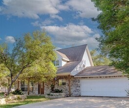 Building Photo - 15605 Rock Creek
