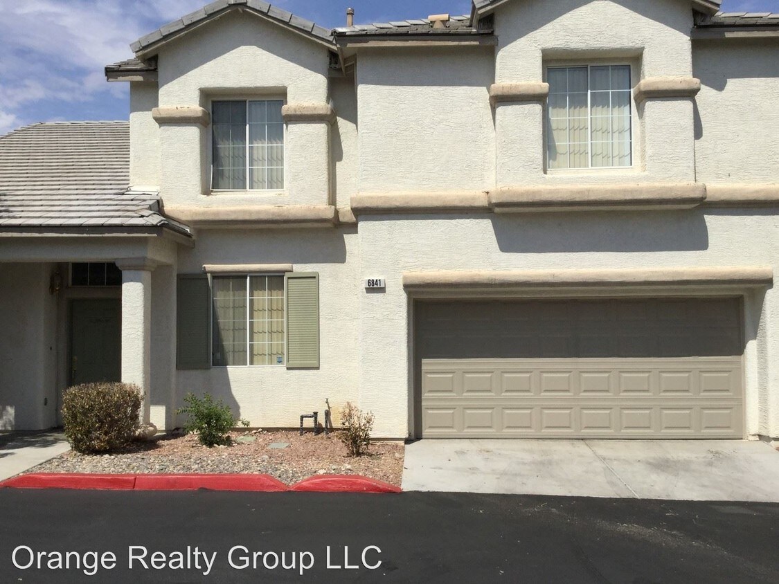 Foto principal - 6841 Relic St